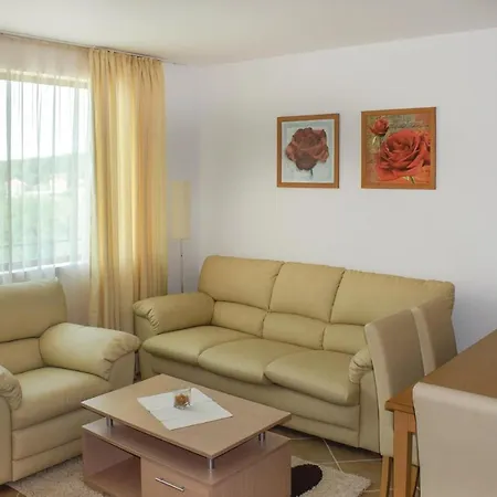 Two-bedroom In Apartman