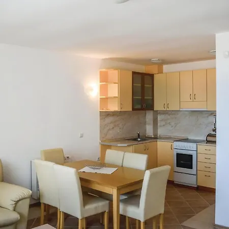 Two-bedroom In Apartman *